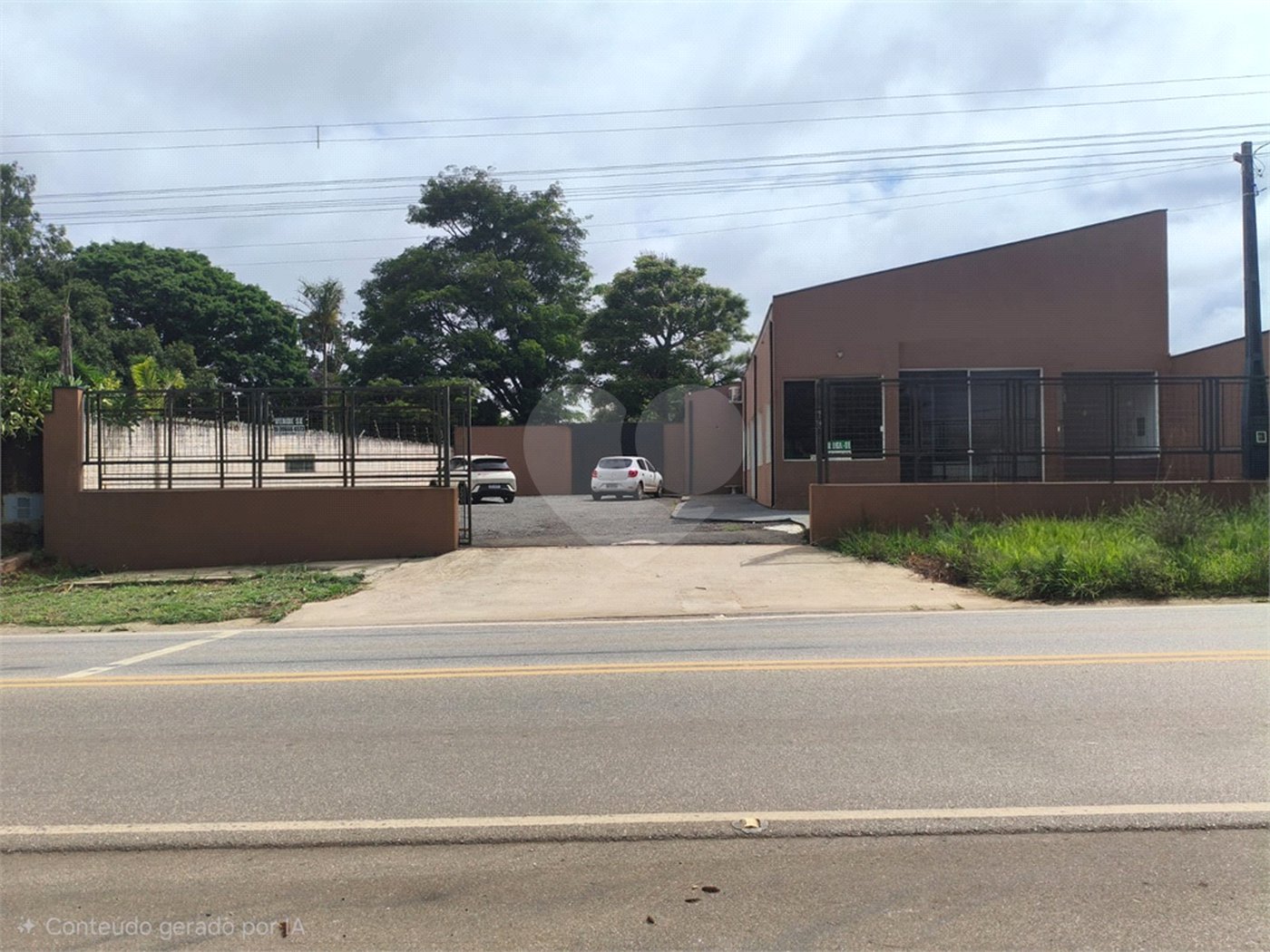 Salão Comercial à venda ou para alugar em Retiro Santana, Itapetininga, SP