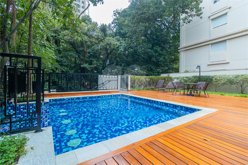Apartamento à venda com 2 suítes em Alto da Boa Vista, São Paulo, SP