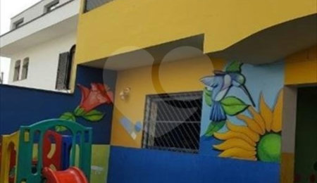 Sobrado à venda com 4 quartos, sendo 1 suíte,  em Vila Monumento, São Paulo, SP