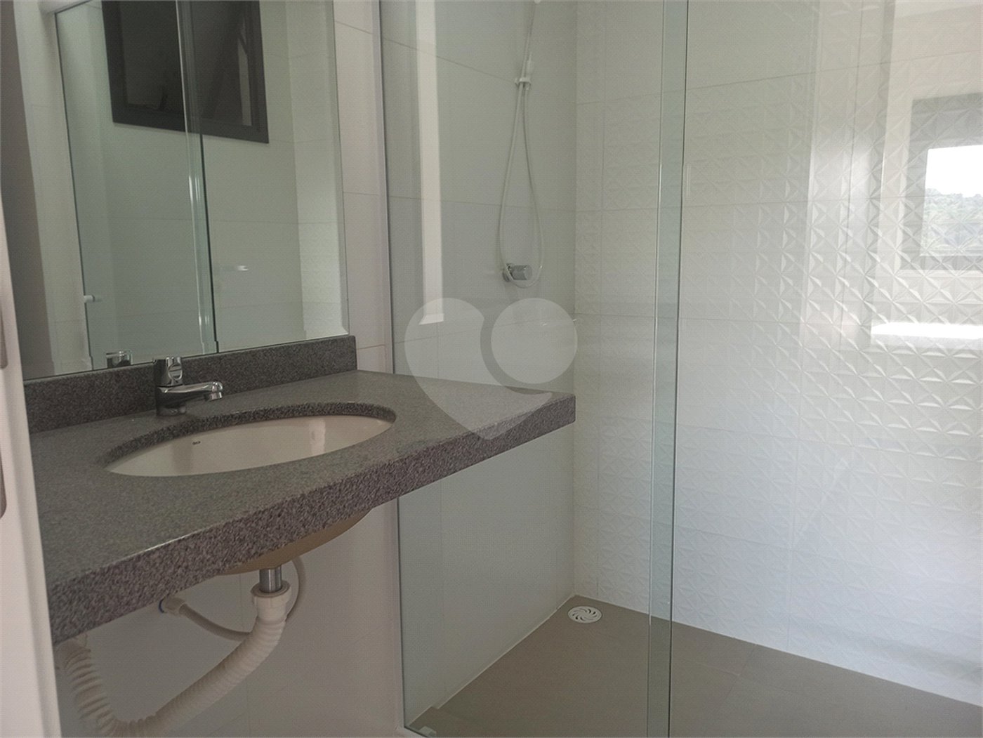 Apartamento para alugar com 2 quartos, sendo 1 suíte, em Vila Vomero, Atibaia, SP