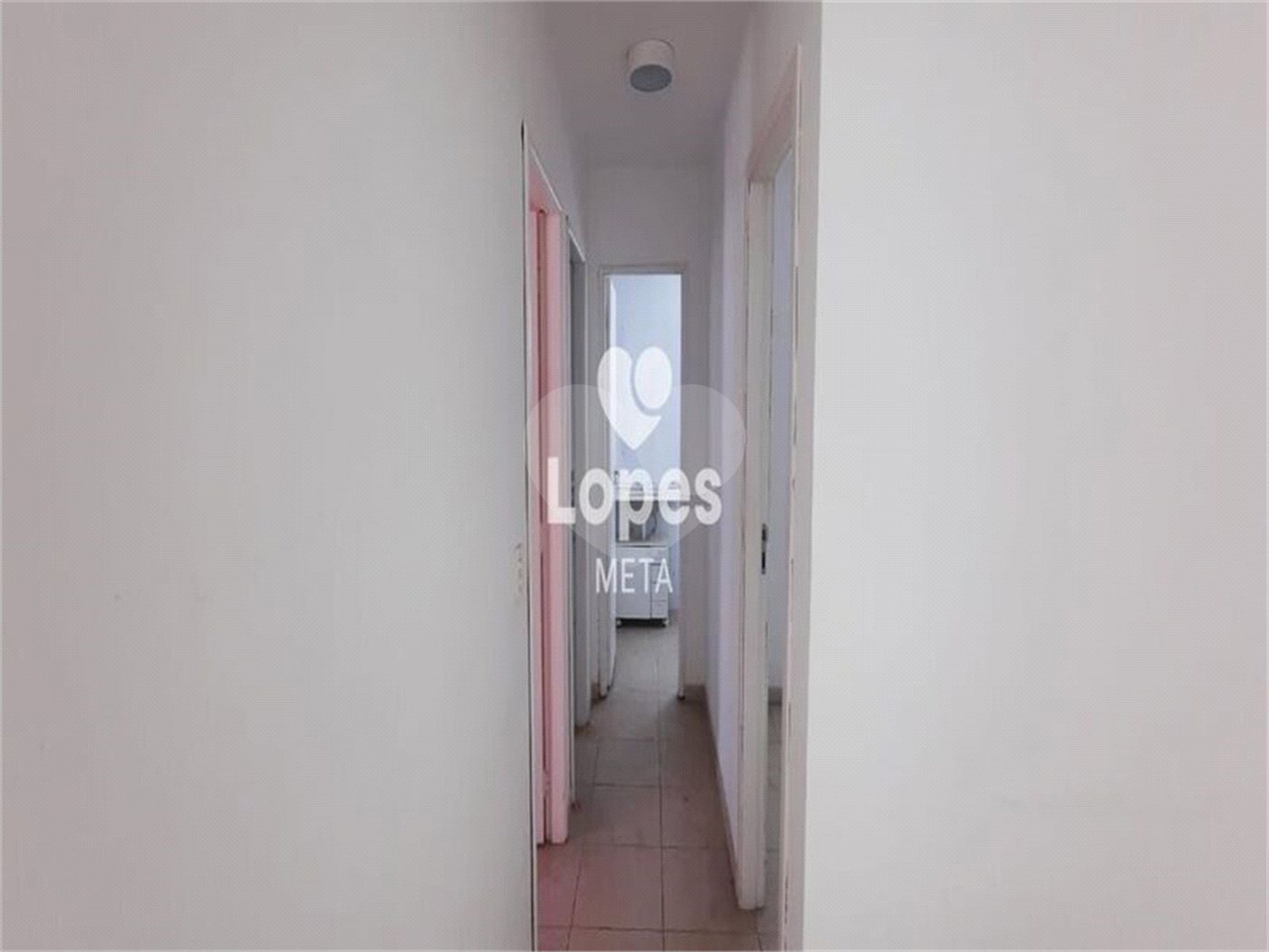Apartamento à venda com 2 quartos, sendo 1 suíte, em Jardim das Colinas, São José dos Campos, SP