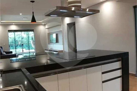 Chácara à venda com 3 quartos, sendo 1 suíte, em Caguassu, Sorocaba, SP