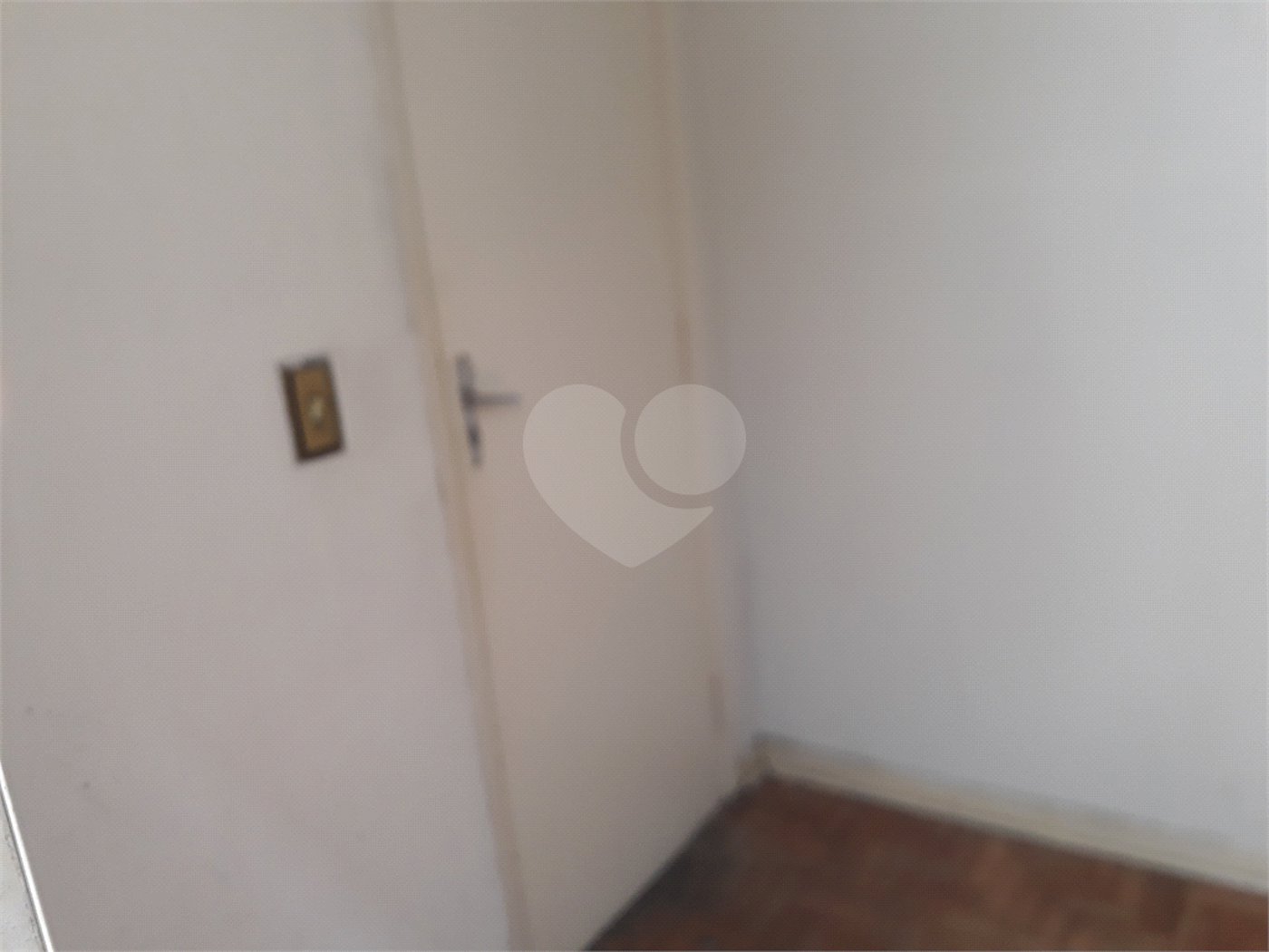 Sobrado à venda com 3 quartos, sendo 1 suíte, em Tremembé, São Paulo, SP
