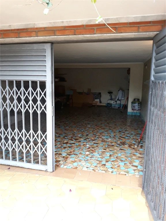 Casa à venda com 2 quartos, sendo 1 suíte, em Vila Anastácio, São Paulo, SP
