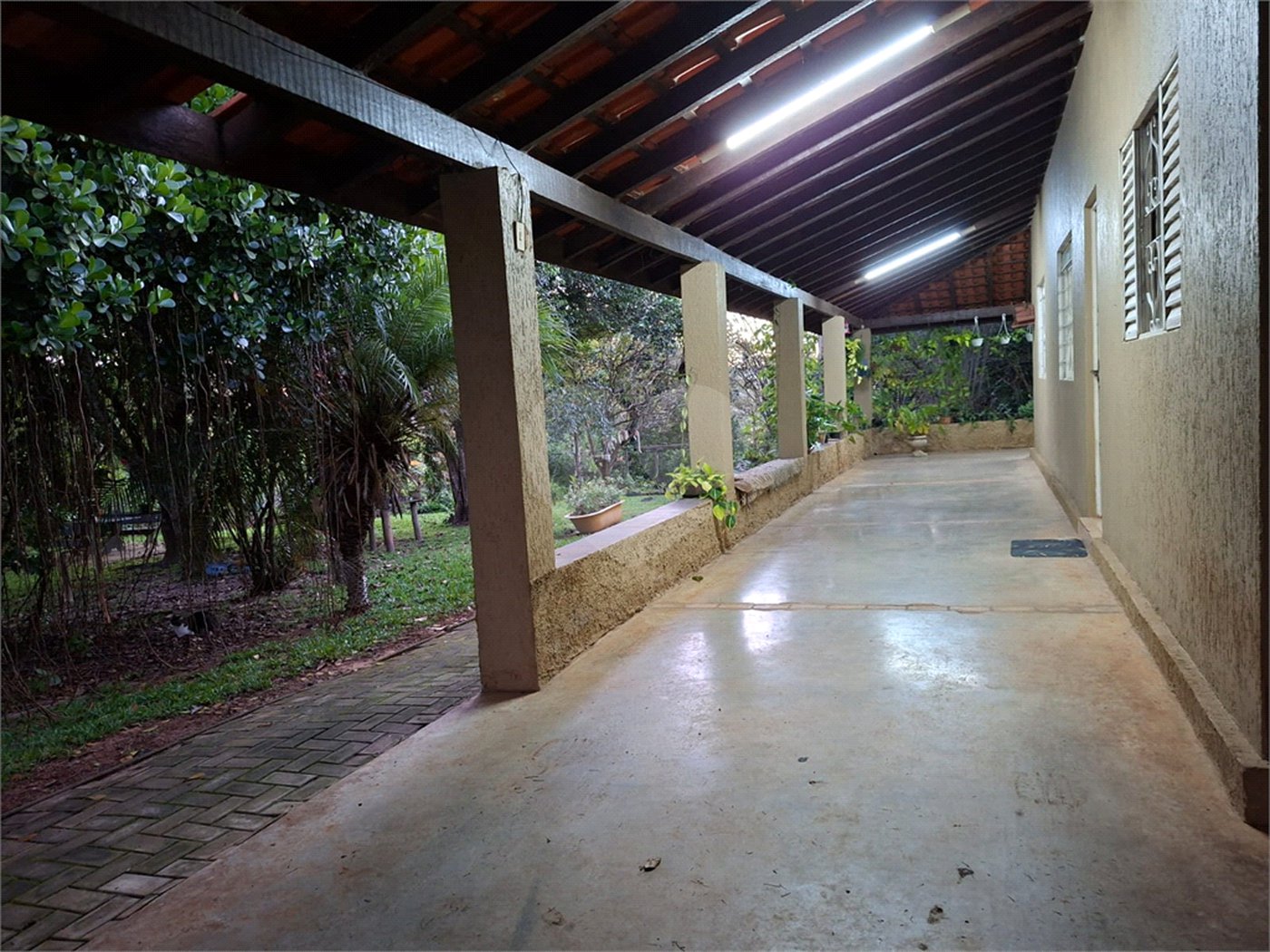 Chácara à venda com 3 quartos, sendo 1 suíte,  em Ribeirãozinho, Alambari, SP