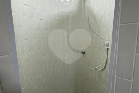 Flat à venda com 1 suíte em Liberdade, São Paulo, SP