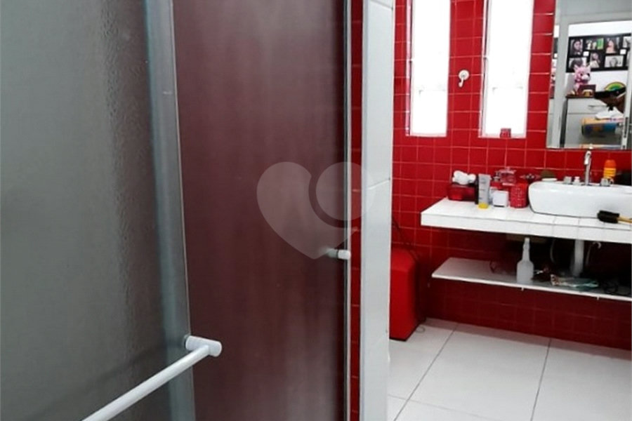 Casa à venda com 5 quartos, sendo 4 suítes, em Santana, São Paulo, SP