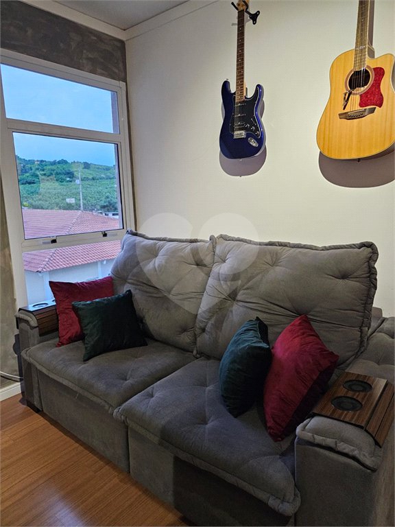 Apartamento à venda com 2 quartos em Sítios Frutal, Valinhos, SP