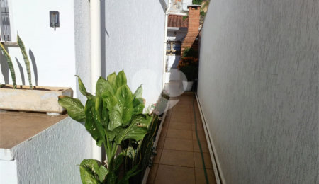 Sobrado à venda com 4 quartos em Santana, São Paulo, SP