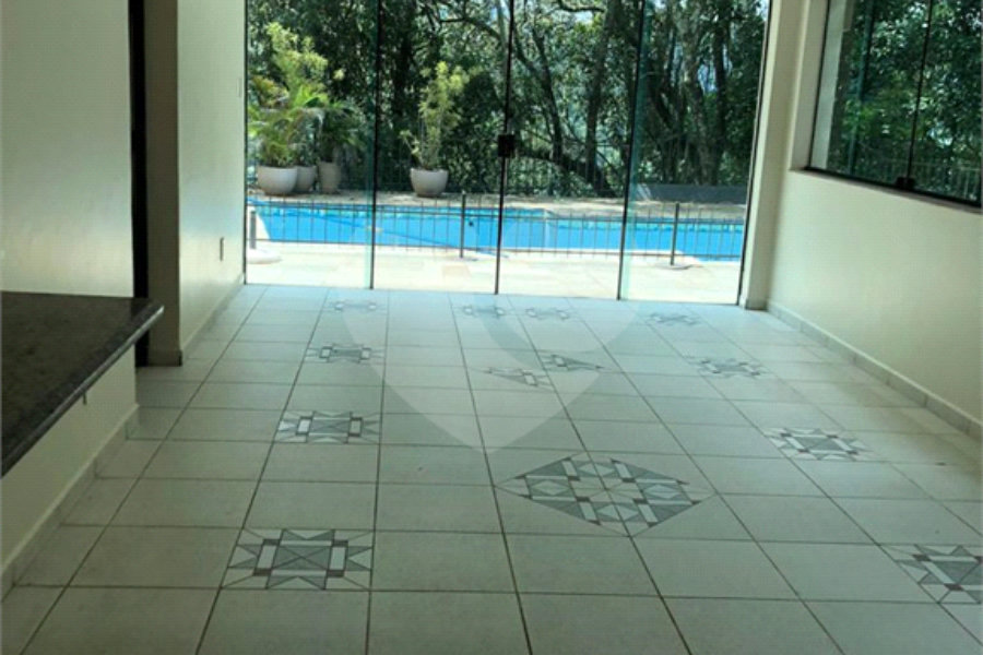 Casa à venda com 5 suítes no condomínio Alpes da Cantareira, Mairiporã - SP
