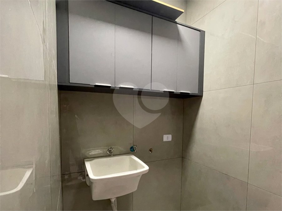 Casa à venda com 3 quartos, sendo 1 suíte, no condomínio Helena Maria, Sorocaba - SP