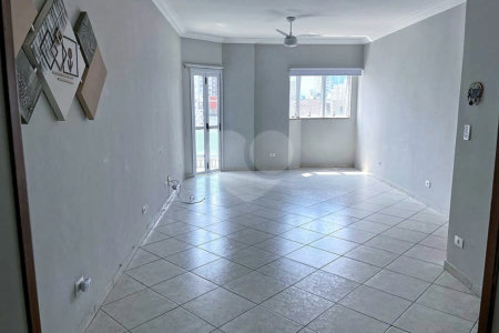 Apartamento à venda com 4 quartos, sendo 3 suítes, em Indianópolis, São Paulo, SP