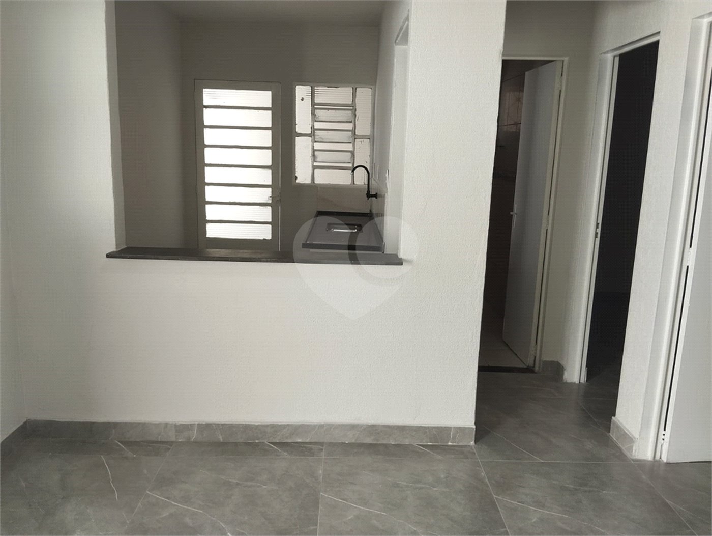 Casa à venda com 2 quartos em Jardim Roberto Selmi Dei, Araraquara, SP
