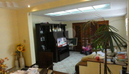 Sobrado à venda com 3 quartos, sendo 1 suíte,  em Tucuruvi, São Paulo, SP
