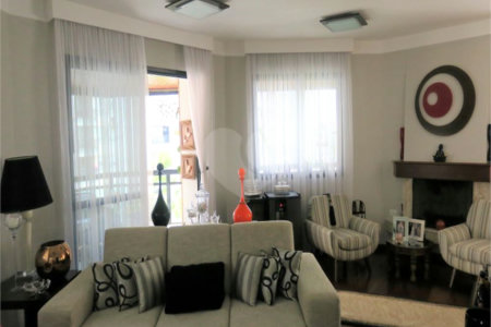 Apartamento à venda com 3 quartos, sendo 2 suítes, em Jardim Parque Morumbi, São Paulo, SP
