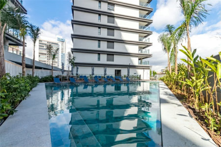 Apartamento à venda com 4 suítes em Alto de Pinheiros, São Paulo, SP