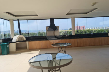 Apartamento à venda com 3 quartos, sendo 1 suíte, em Barra Funda, São Paulo, SP