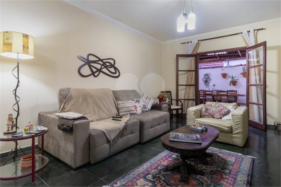 Casa à venda com 3 suítes em Santana, São Paulo, SP