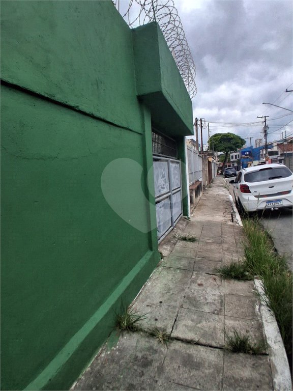 Terreno à venda com 2 quartos em Vila Vitório Mazzei, São Paulo, SP