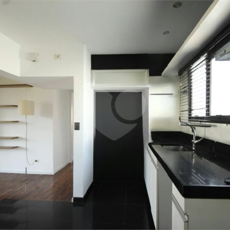 Cobertura à venda com 3 quartos, sendo 1 suíte, em Vila Suzana, São Paulo, SP