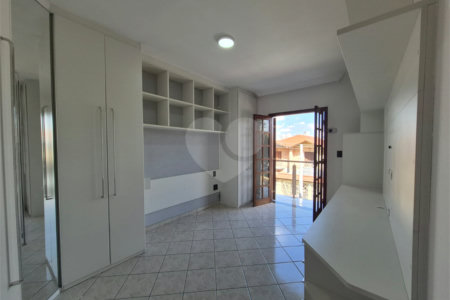 Sobrado à venda com 3 quartos, sendo 1 suíte,  em Vila Fiat Lux, São Paulo, SP