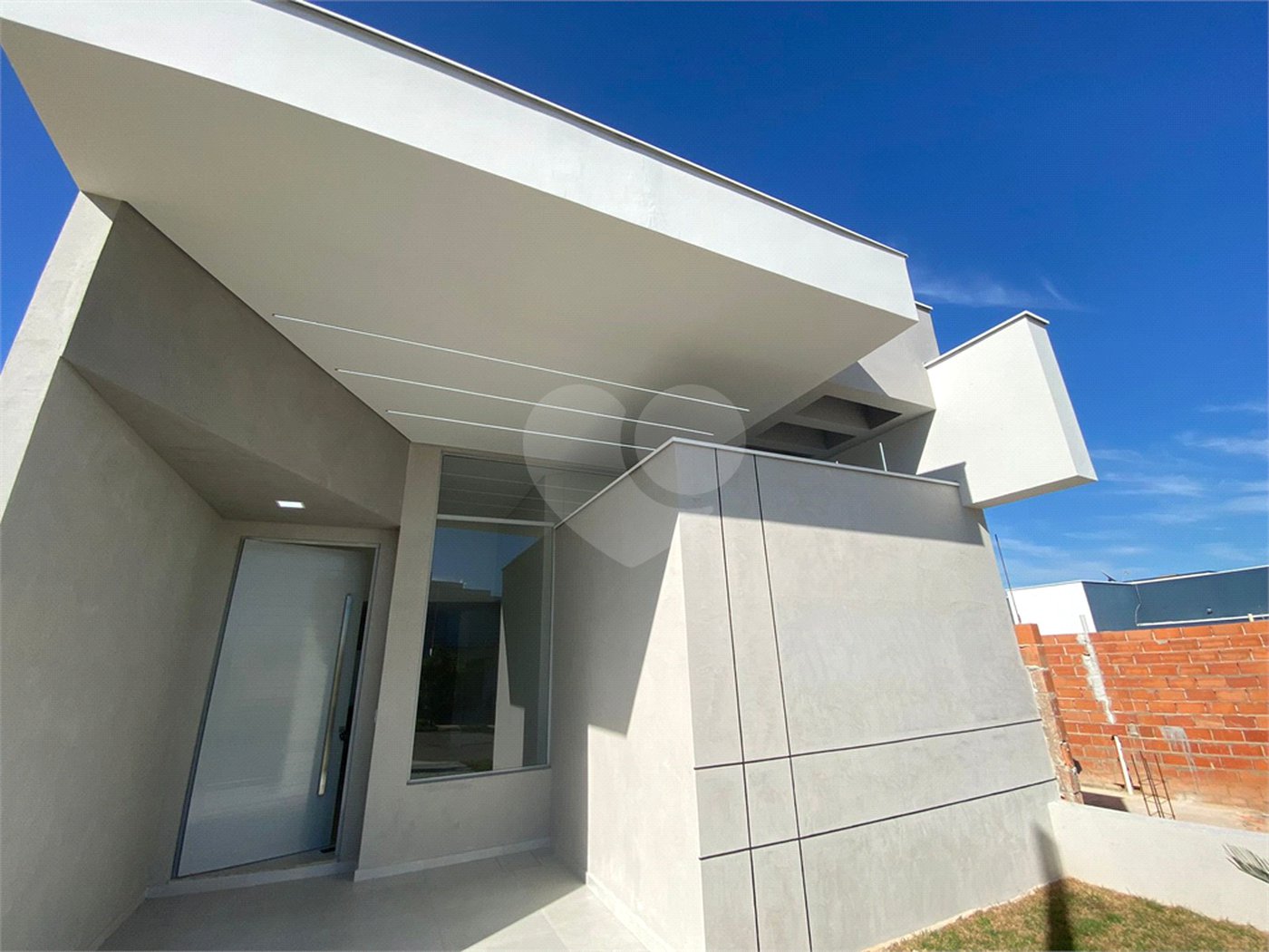 Casa à venda com 3 quartos, sendo 1 suíte, no condomínio Horto Florestal Villagio, Sorocaba - SP