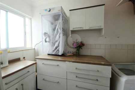 Apartamento à venda com 3 quartos, sendo 1 suíte,  em Jardim Guadalajara, Sorocaba, SP