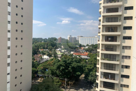 Apartamento à venda com 2 quartos, sendo 1 suíte, em Alto da Boa Vista, São Paulo, SP
