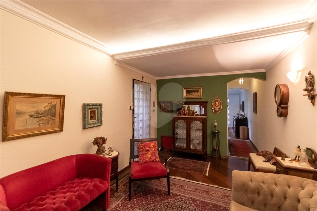 Casa à venda com 3 quartos, sendo 1 suíte,  em Parque Colonial, São Paulo, SP