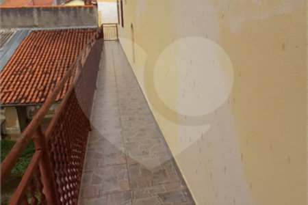 Casa à venda com 3 quartos, sendo 1 suíte, em Bosque dos Eucaliptos, São José dos Campos, SP