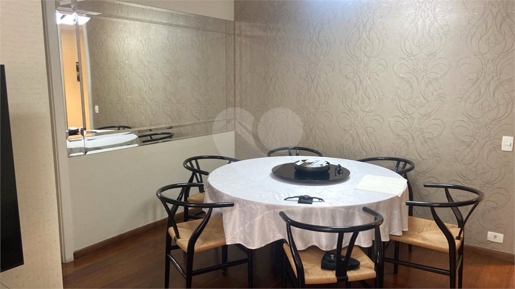 Apartamento à venda com 3 quartos, sendo 1 suíte, em Jardim Marajoara, São Paulo, SP