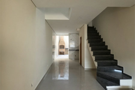 Sobrado à venda com 3 quartos, sendo 1 suíte, em Campo Grande, São Paulo, SP