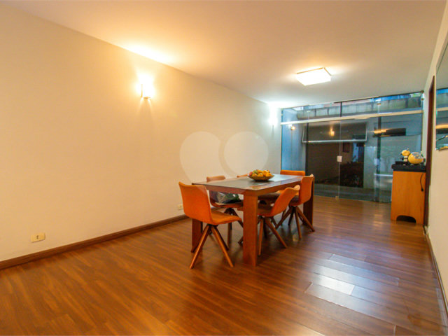Casa à venda com 3 quartos, sendo 1 suíte,  em Alto da Boa Vista, São Paulo, SP