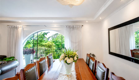Apartamento à venda com 4 quartos, sendo 1 suíte,  em Granja Julieta, São Paulo, SP