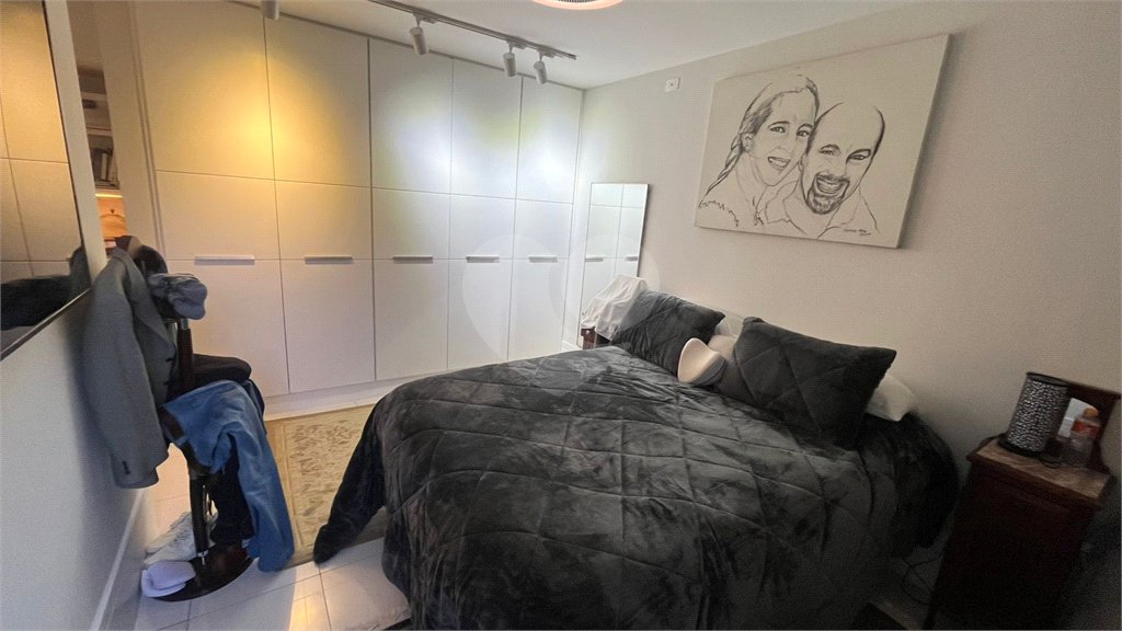 Apartamento à venda com 3 suítes em Vila Suzana, São Paulo, SP