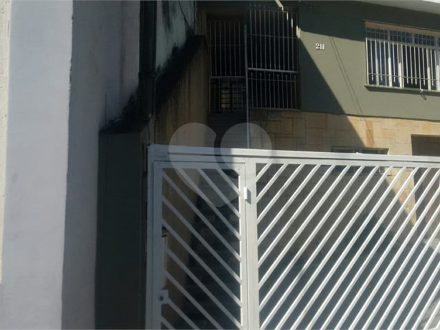 Sobrado à venda com 3 quartos, sendo 1 suíte,  em Horto Florestal, São Paulo, SP