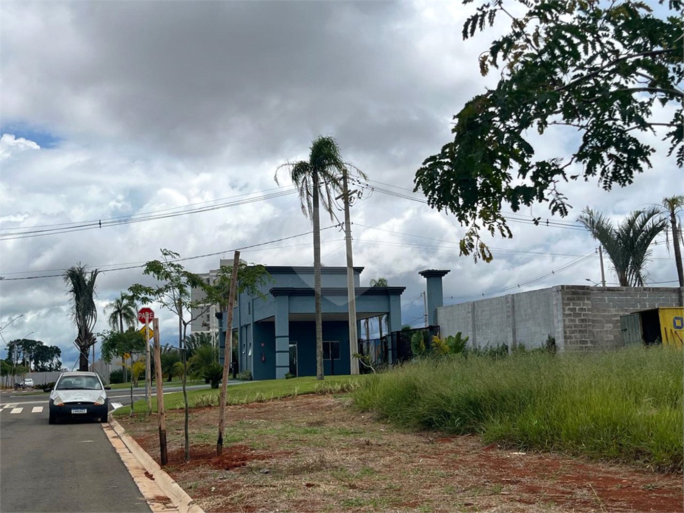 Terreno à venda no condomínio Residencial Quinta das Palmeiras, Itapetininga - SP