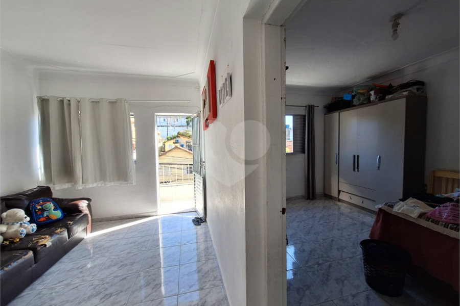 Sobrado à venda com 8 quartos em Penha, São Paulo, SP