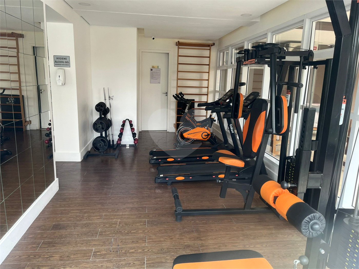 Apartamento à venda com 2 quartos, sendo 1 suíte,  em Melville Empresarial I e II, Barueri, SP
