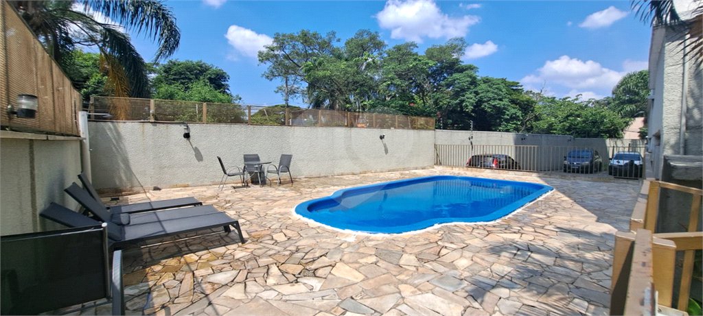 Apartamento à venda com 3 quartos, sendo 1 suíte, em Parque Novo Mundo, São Paulo, SP