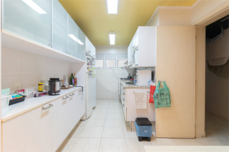 Apartamento à venda com 4 quartos, sendo 2 suítes,  em Alto de Pinheiros, São Paulo, SP