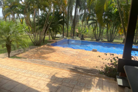 Chácara à venda com 3 quartos, sendo 1 suíte, no Centro, Araçoiaba da Serra, SP