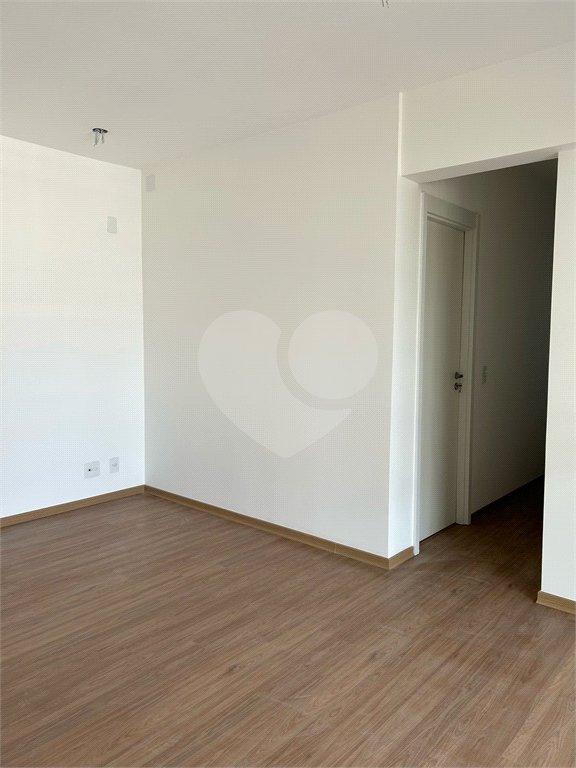 Apartamento para alugar com 3 quartos, sendo 1 suíte,  em Ipiranga, São Paulo, SP