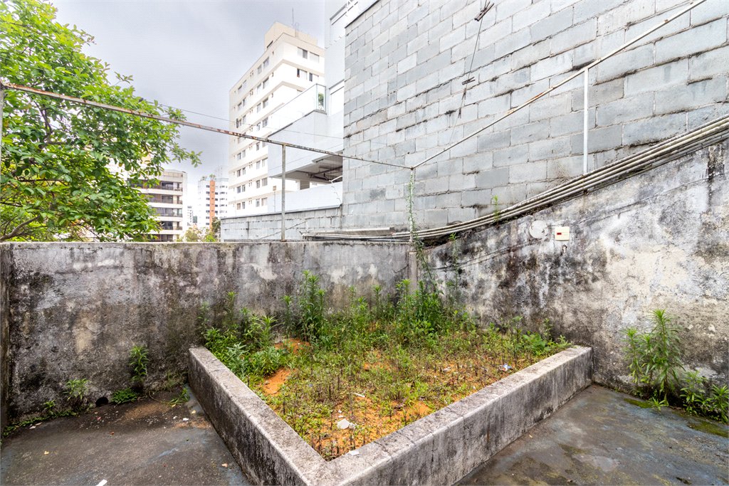 Sobrado à venda com 3 quartos, sendo 1 suíte,  em Real Parque, São Paulo, SP