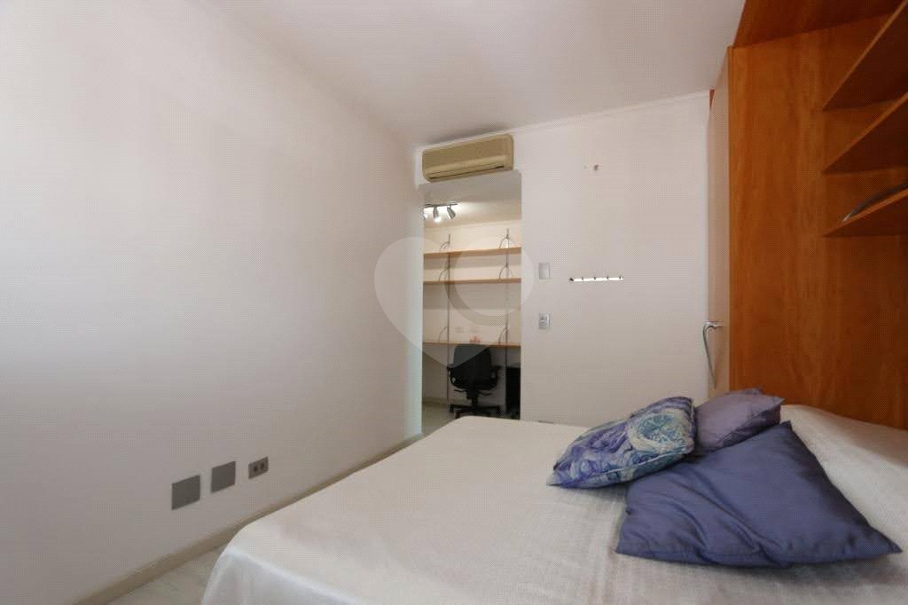 Apartamento à venda com 4 quartos, sendo 2 suítes,  em Vila Uberabinha, São Paulo, SP