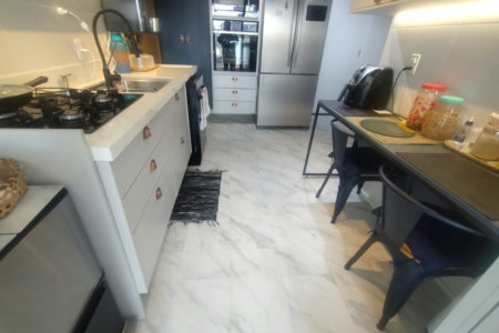Apartamento Residencial à venda, Gonzaga, Santos - AP1742.