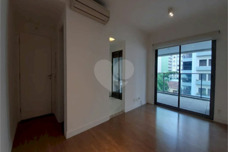 Apartamento à venda ou para alugar com 1 suíte em Pinheiros, São Paulo, SP