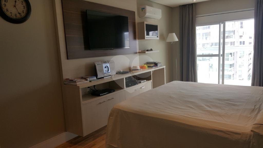 Apartamento à venda ou para alugar com 3 suítes em Vila Olímpia, São Paulo, SP