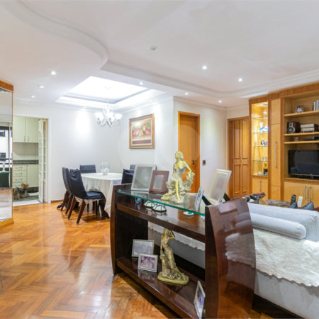 Apartamento à venda no Edifício Gerona – Vila Regente Feijó