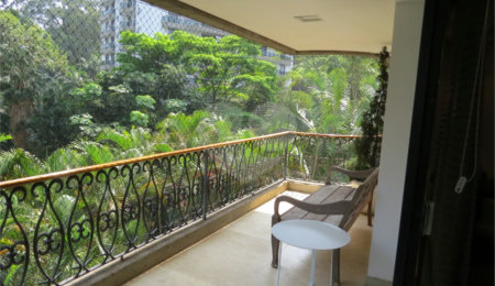 Apartamento à venda ou para alugar com 4 suítes em Santo Amaro, São Paulo, SP